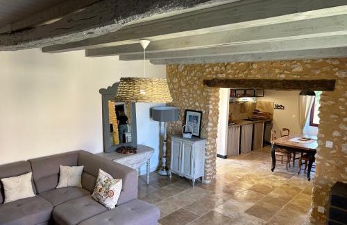 Saint-Amand-de-Vergt Casa | Gîte MERLANDE - à 600m de Plan d'eau de Neufont