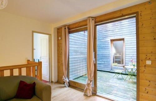 La Terrasse-sur-Dorlay Casa | Gîte moderne avec patio privatif, proche Parc du Pilat, idéal pour activités plein air et détente - FR-1-496-70