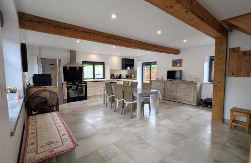 Vienville Casa | Gîte moderne et rénové avec carport et local à ski au calme près des Vosges - FR-1-589-342