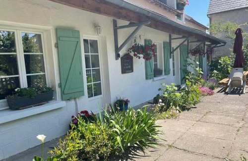 Bossay-sur-Claise Casa | Gîte Nature la Carillonnerie