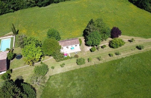 Coutras Casa | Gîte Nature: Piscina privada-Aire acondicionado-Juegos-Caballos-5hectáreas-Haras