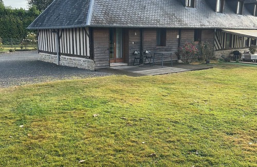 Gonneville-sur-Honfleur Condominio | Gîte near Honfleur