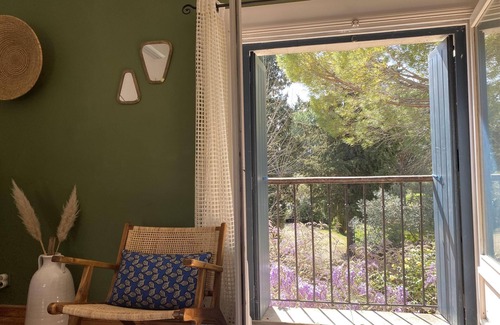 St.-Remy-de-Provence Cabaña | Gîte-NOMADE étage-Baño con ducha-Vista al Parque