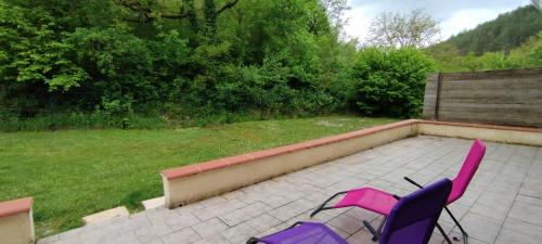 Saint-Vincent-Rive-d'Olt Apartamento | Gîte Orléo Appartement indépendant au cœur du Lot