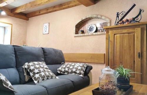 Saint-Just-pres-Brioude Casa | Gîte paisible rénové à St Just, terrasse privée, randonnées, proche Puy en Velay - FR-1-582-343