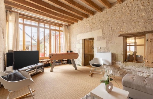 Mosnes Cabina | Gîte pour15 PERSONNES avec piscine et jacuzzi au coeur des châteaux de la Loire