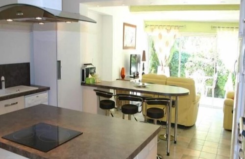 Roquebrune-sur-Argens Cabaña | Gîte-Baño Privado-Gîte Pêche