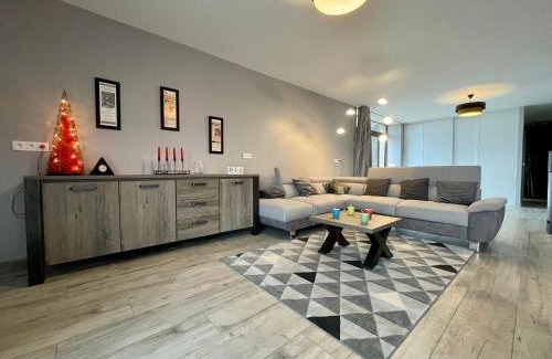 Cistrieres Casa | Gîte rénové avec SPA couvert, nature et calme - FR-1-582-345