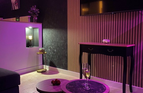 Brain-sur-Longuenee Casa | Gîte Romantique La Parenthèse Angevine Love &spa