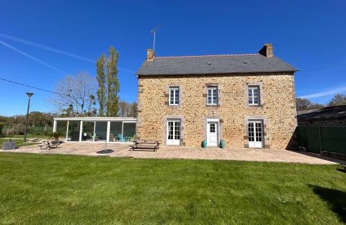 Plouagat Casa | Gîte Rosalie, piscine couverte chauffée - Au bord de l'eau Conciergerie