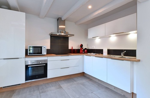 Saint-Amarin Casa | Gîte Spacieux et Confortable Avec spa et Jardin Privatif à Saint-amarin