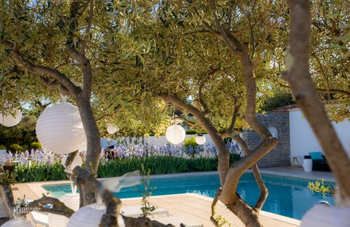 Bagard Cabaña | Gîte Starck, 2 Chambres, Cuisine, Sdb, Cois Repas et Salon, Piscine