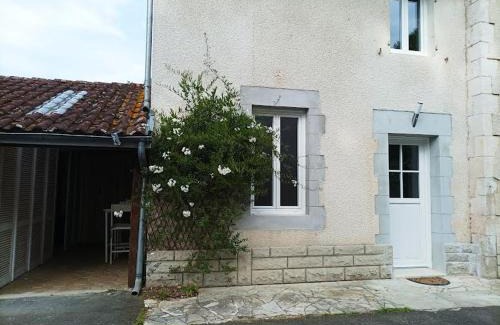 Pouillon Apartamento | Gîte Villa LORTIN
