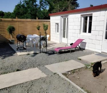 Saumur Casa | Gîtes citadin avec jardin arboré