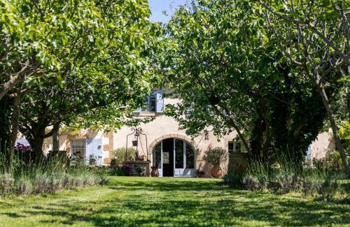 Grans Casa | Gîtes Domaine des Machottes