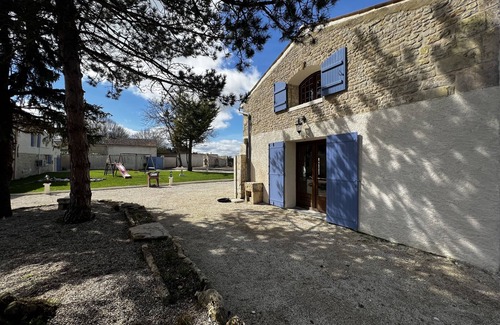 Authon-Ebeon Casa | Gîtes du Fanal - 2 Maisons de Campagne Pouvant Accueillir Jusqu'à14 Personnes