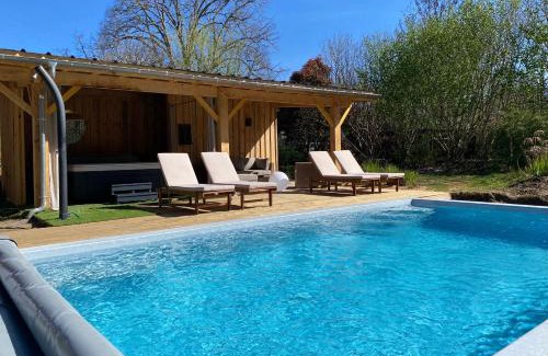 Pouydesseaux Casa | Gîtes & Spa de charme " Ploum"