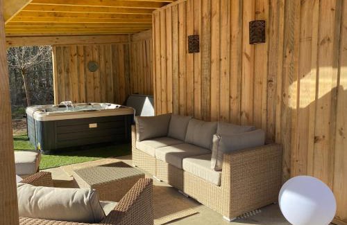 Pouydesseaux Casa | Gîtes & Spa de charme " Ploum"