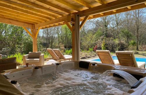 Pouydesseaux Casa | Gîtes & Spa de charme " Ploum"