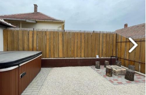 Abony Apartamento | Góré Vendégház