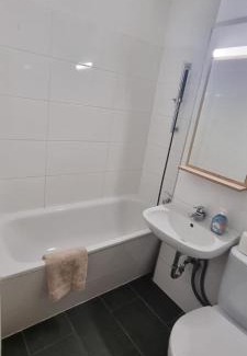 Nordost Apartamento | günstiges Studio Dachgeschoss an der Messe