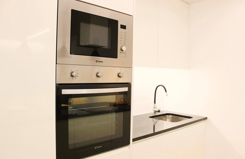 Braga Apartamento | G 0.8 - G.OOGLE NEST SMART HOUSE in central location