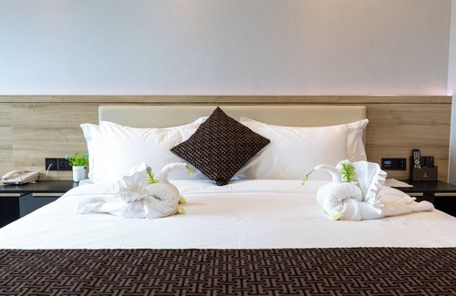North Ridge Hotel | G.C Royal Hotel