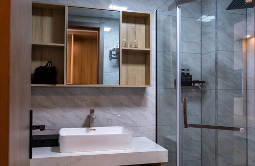 North Ridge Hotel | G.C Royal Hotel