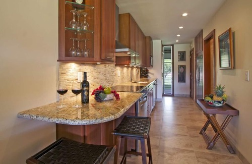Kaanapali Condominio | El mejor estudio en Maui Eldorado! Bellamente renovado, Golf y Vista al Mar - G110
