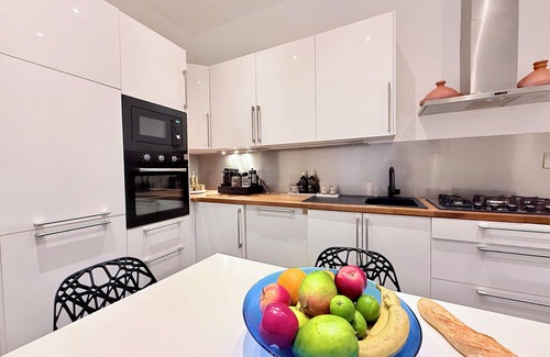 Arts-et-Metiers Apartamento | Gaîté Paris, 5 BR / 3 BA, 12 people, 1830 sq ft