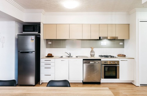 Woolloongabba Hotel | Gabba Central Apartments