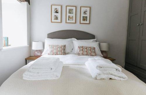 Hepworth Casa | GABLE COTTAGE - One Bed Cottage Close to Holmfirth and the Peak District