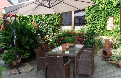Rachtig Apartamento | Gaestehaus Kön - Fewo Farfalle