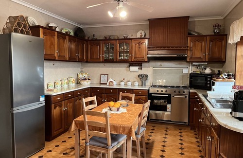 Ilhavo Casa | Gafanha da Nazare-Veneza de Aveiro-Praia da Barra-Costa Nova-sleeps16 big groups