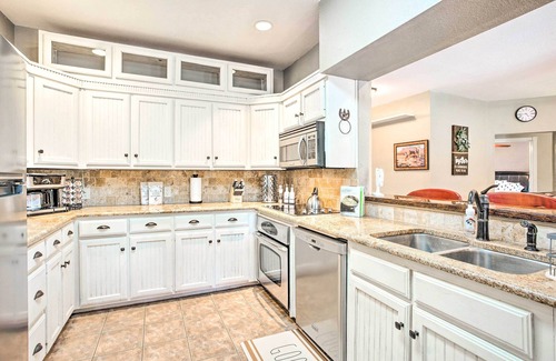 Gainesville Casa | Gainesville Home w/ Outdoor Oasis, 16 Mi to Lake