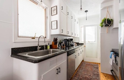 Royal Oak Casa | Gains House - Central Location - Best Neighborhood - Modern Farmhouse