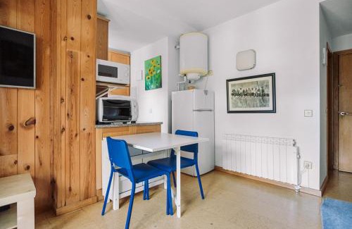 Sallent de Gallego Apartamento | Gala by Cardi Suites