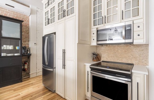 Plateau Mont Royal Apartamento | Galeria Duo: Spacious 7-Bedroom Retreat in the Heart of Montreal