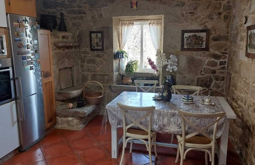 Morana Cabaña | CASA RURAL GALLEGA. El encanto de la piedra y el agua.