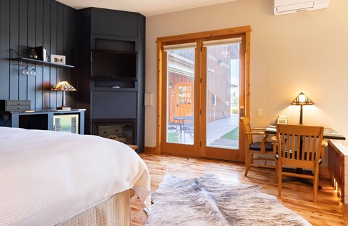 Bozeman Cabina | Gallatin River Lodge