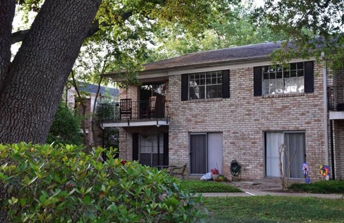 Woodlake - Briar Meadow Apartamento | Galleria Area Apt Long and Short Rentals Available