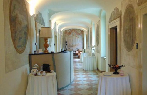Sarnico Casa | GALLERIA IMPERIALE Relais de Charme