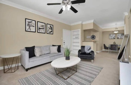 Houston Apartamento | Galleria Luxury Gated Apartment