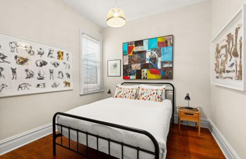 Newtown Casa | 'Gallery Getaway' Newtown - Alexandria Creative Hub