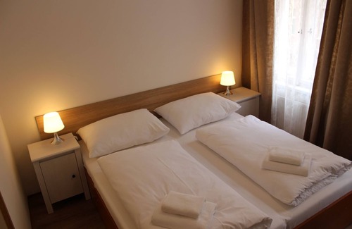 Nusle Hotel | Gallery Hotel SIS