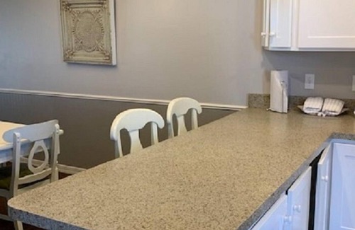 Galveston Villa | Galveston, TX, EE. UU. ~ 2/2 Villa con cocina ~ SLPS 6 ~ Resort: mini golf, piscina, parrilla, ++