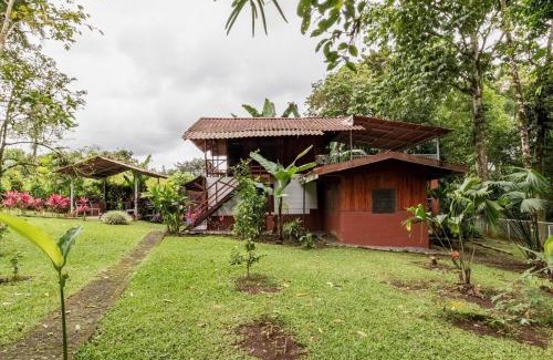 Penas Blancas Chalet De Esquí | Gamboa Cabin - Delightful Couples Vacation Cabin