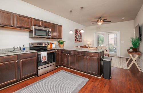 Starkville Condominio | Game Day Ready | MSU Condo | Walk Everywhere