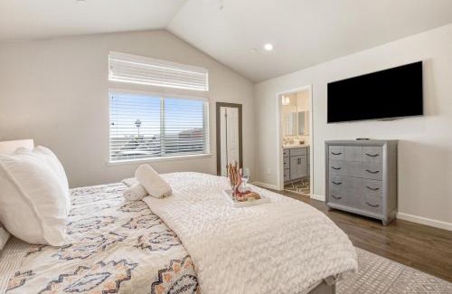 Santa Rosa Casa | Game Night Meets Wine Country Elegance