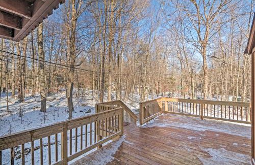 Locust Lake Village Casa | Game Room and Golf Cart Bear Den Pocono Lake Home